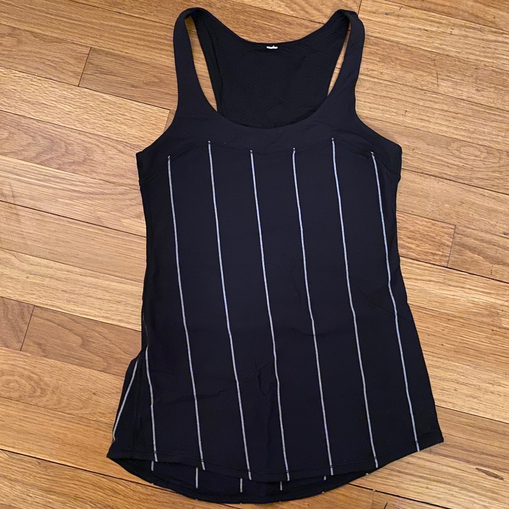 Lululemon tank, size 4